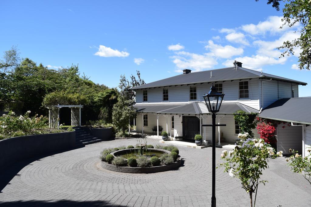 Bellevue Boutique Lodge Taupo Exterior photo